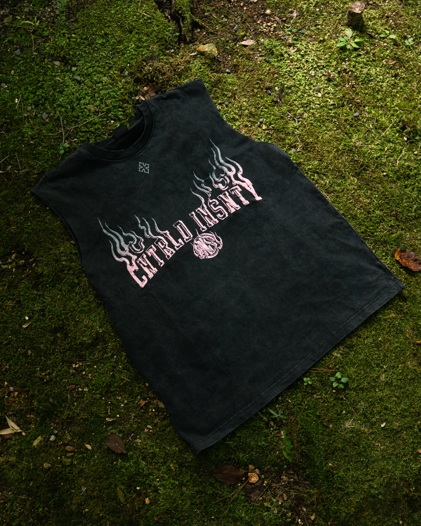 Cutoff Tank Top – Controlled Insanity