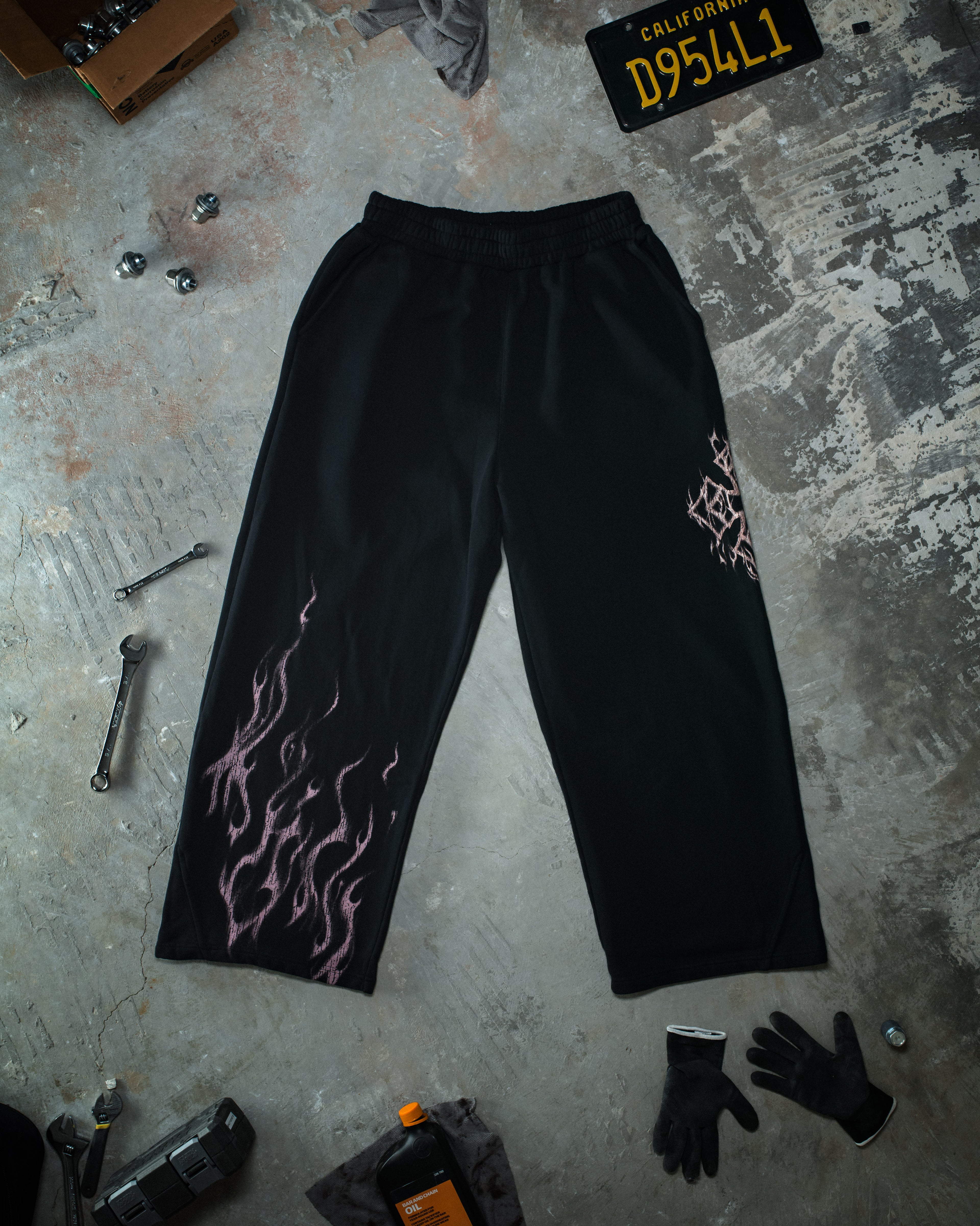 Ghost Sweatpants Glossy Pink