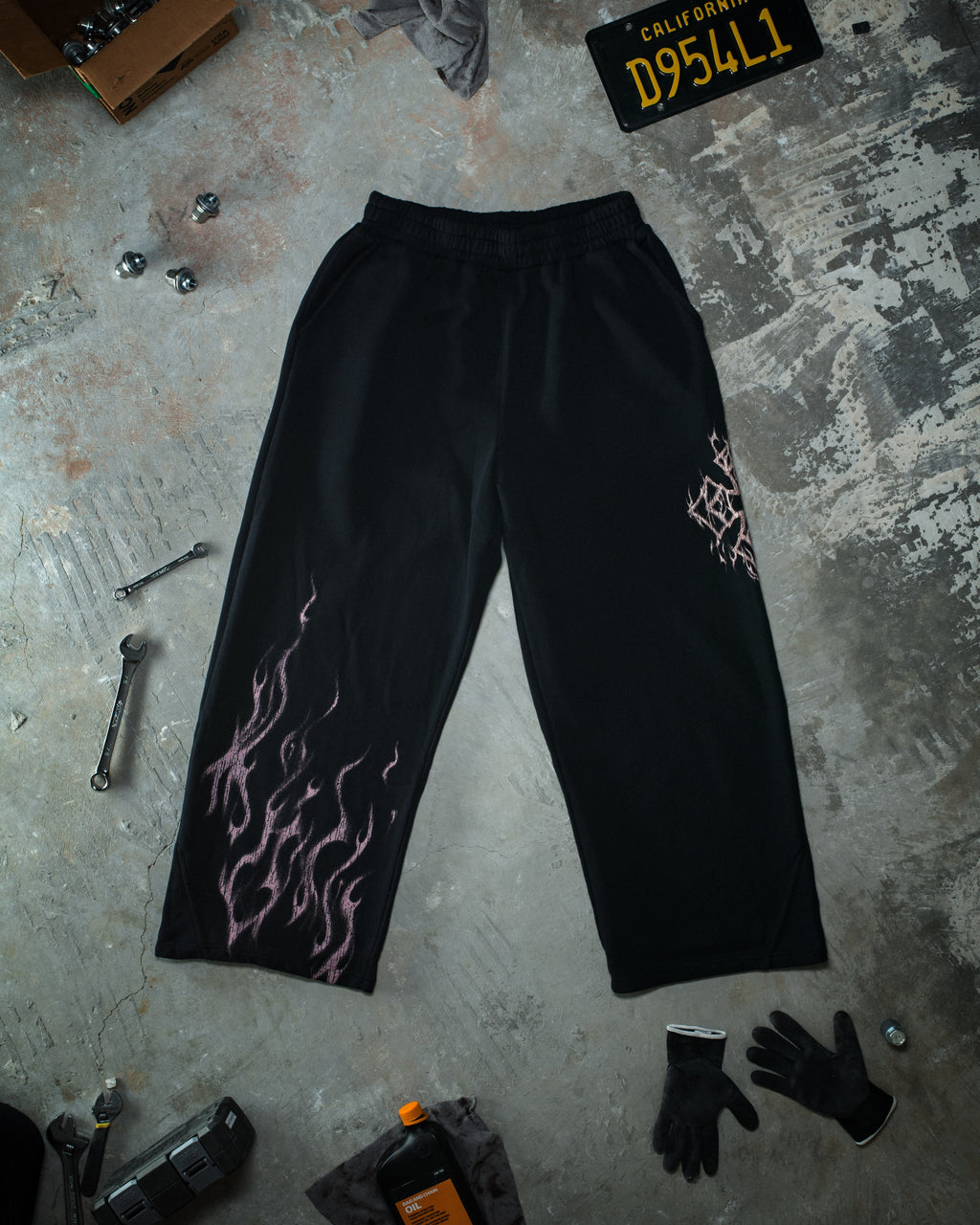 Ghost Sweatpants - Glossy Pink