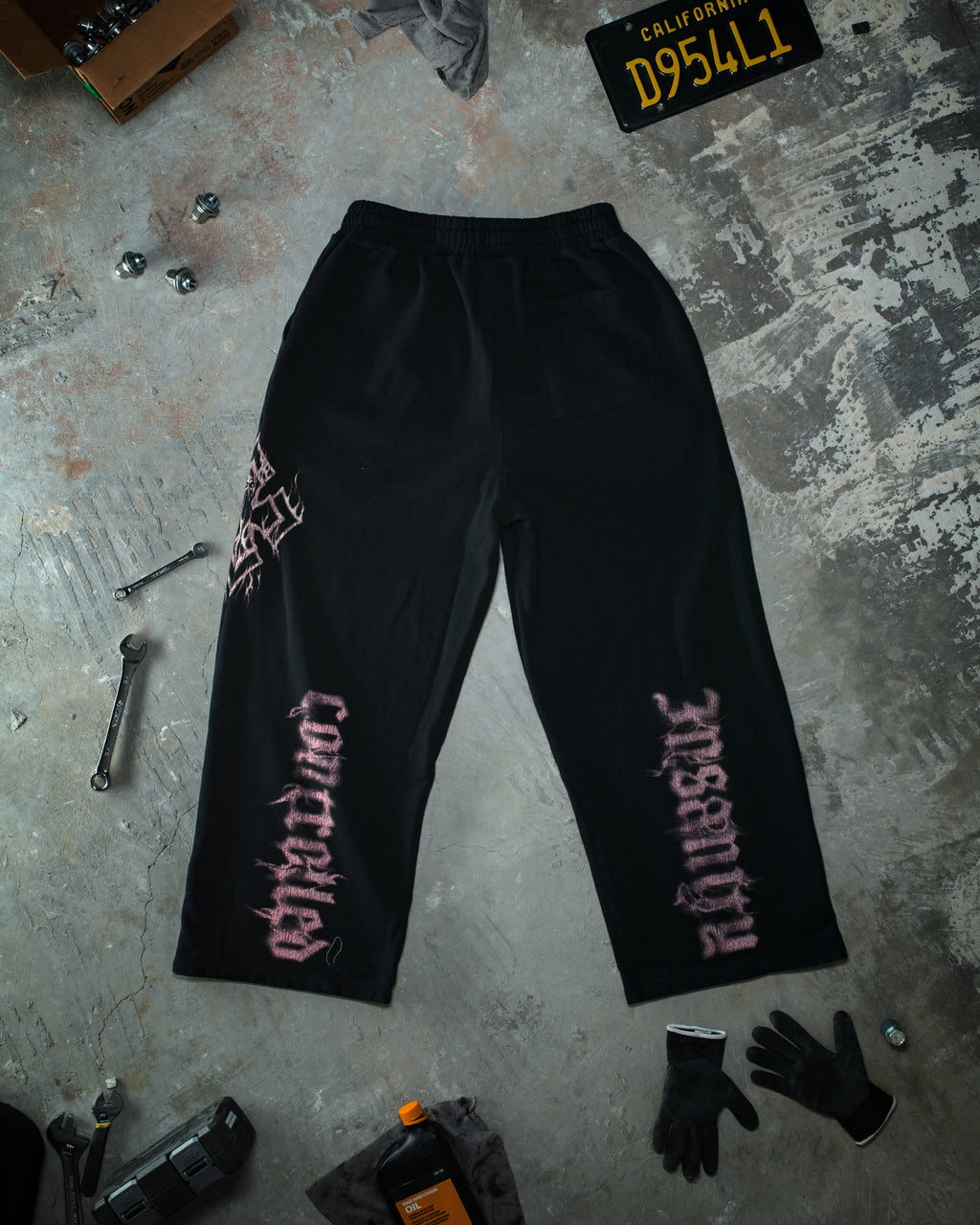 Ghost Sweatpants - Glossy Pink