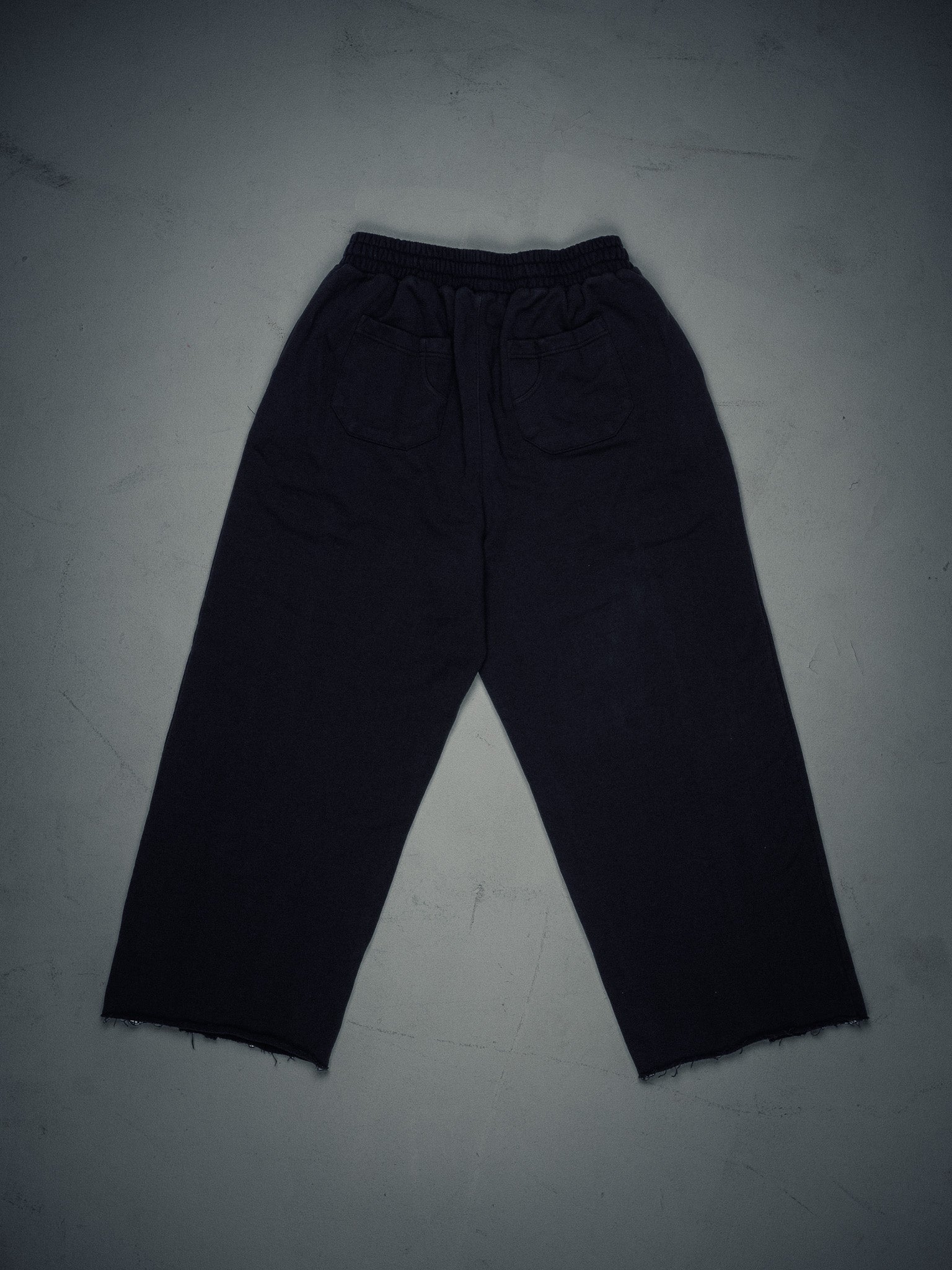 Signature Wideleg Sweats - Pitch Black
