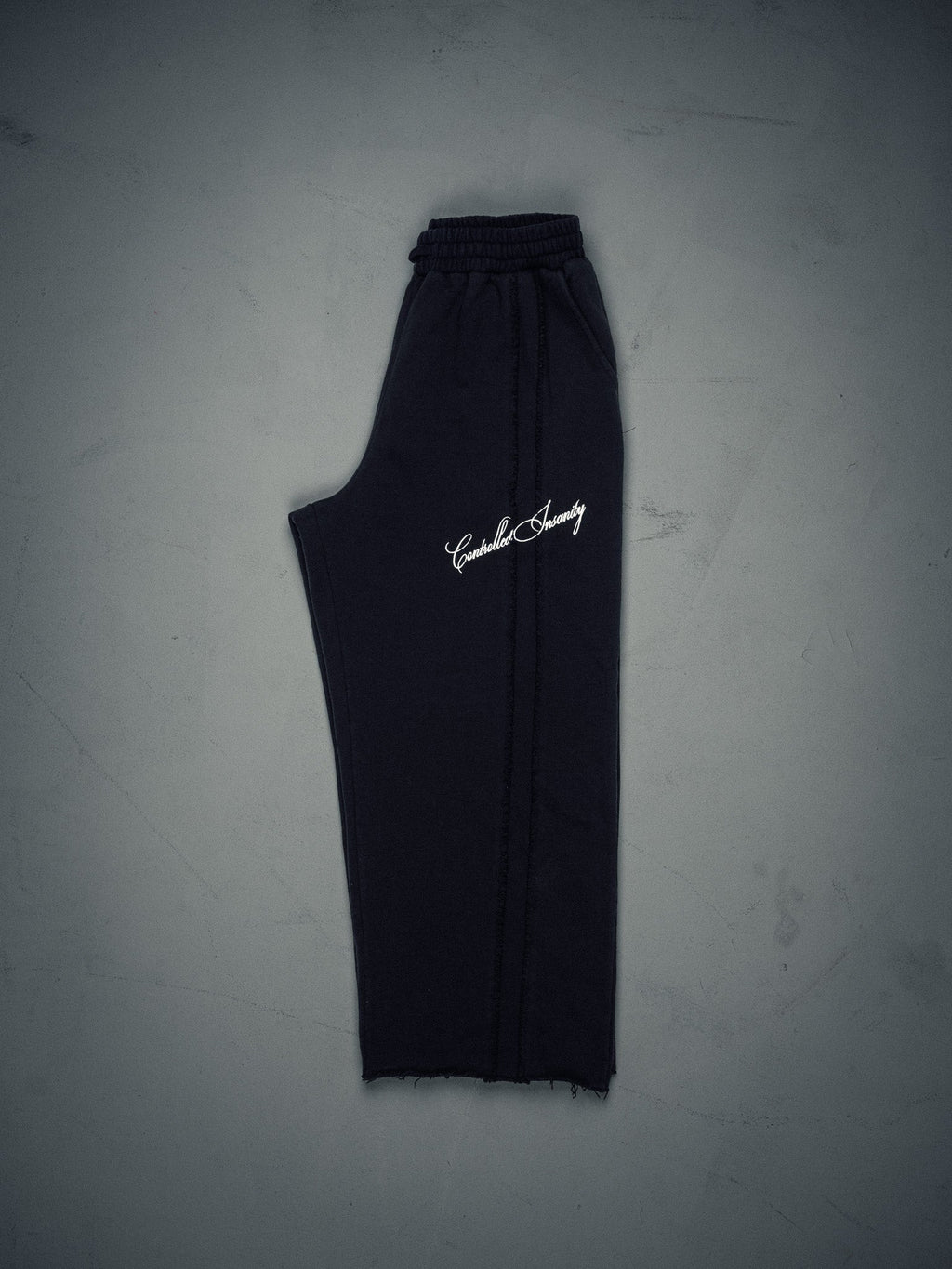 Signature Wideleg Sweats - Pitch Black