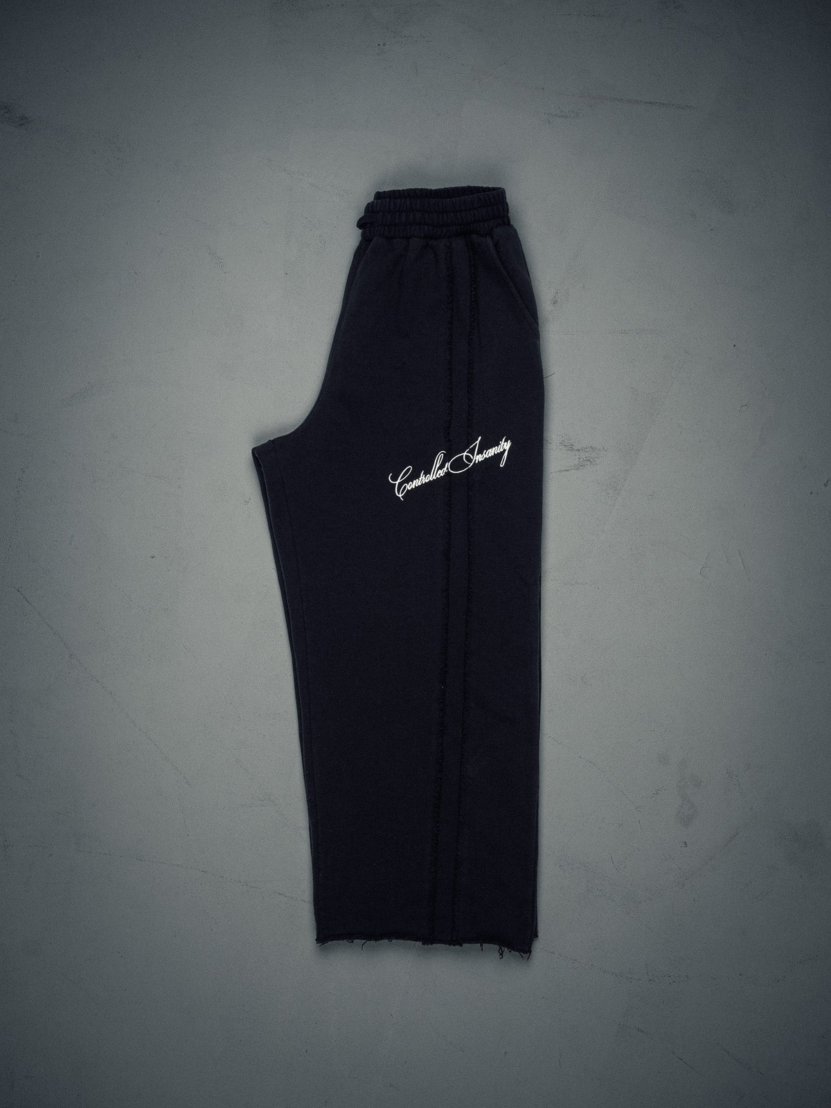 Signature Wideleg Sweats - Pitch Black