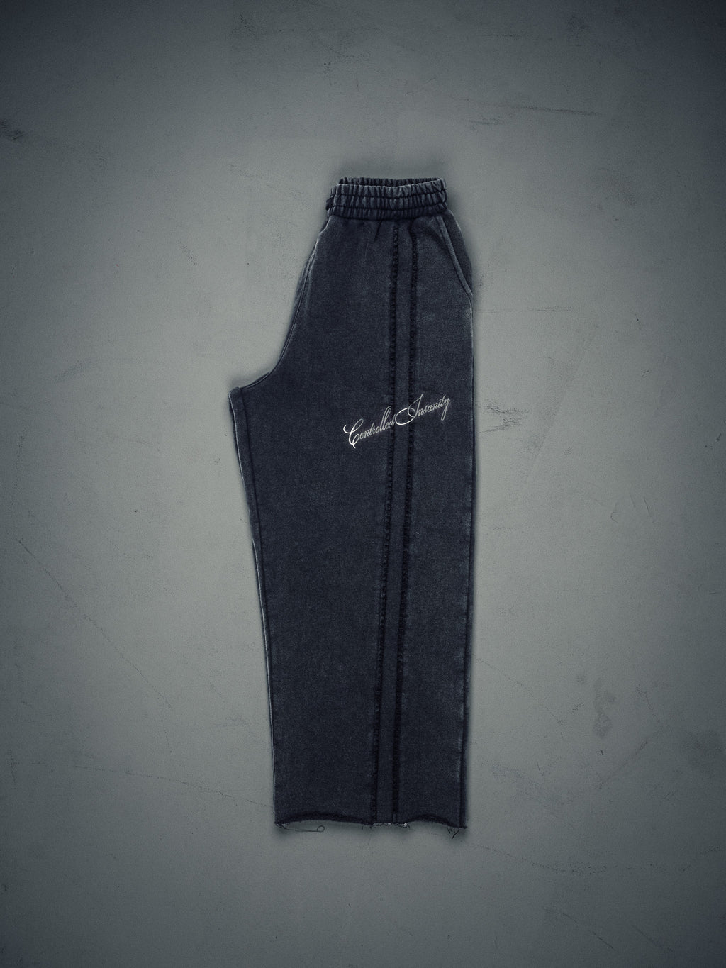 Signature Wideleg Sweats Faded Black
