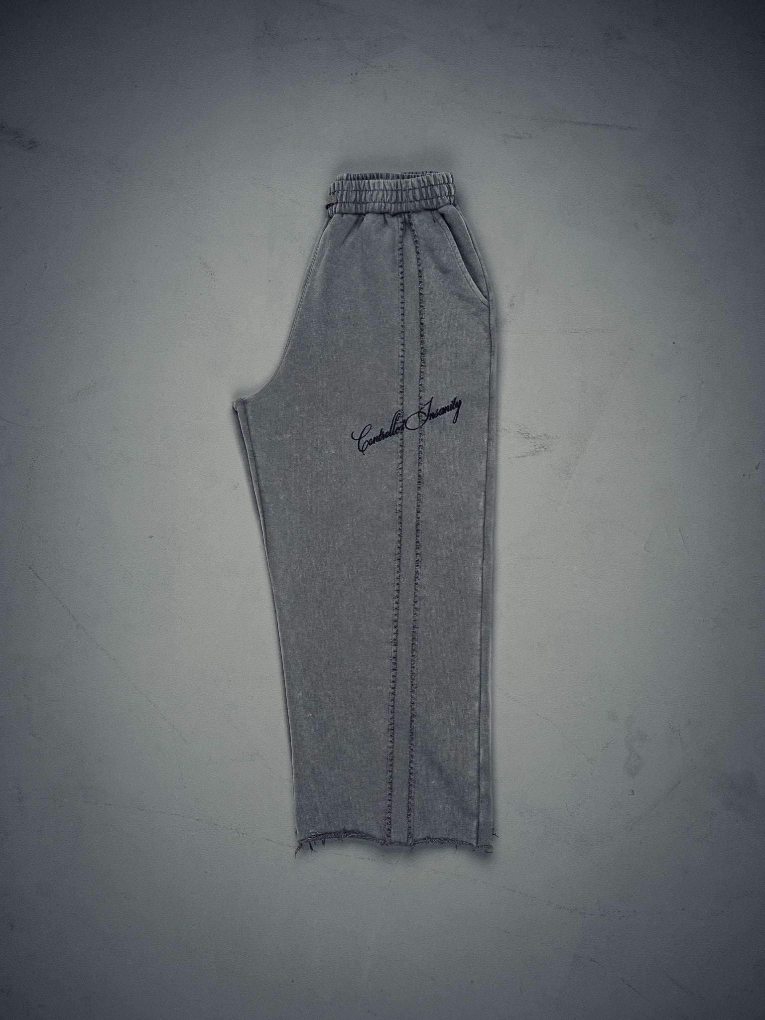Signature Wideleg Sweats Grey