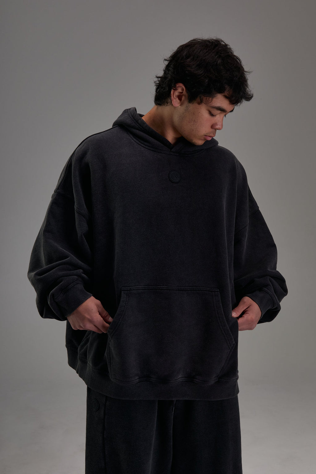 Heavyweight Pullover - Faded Black