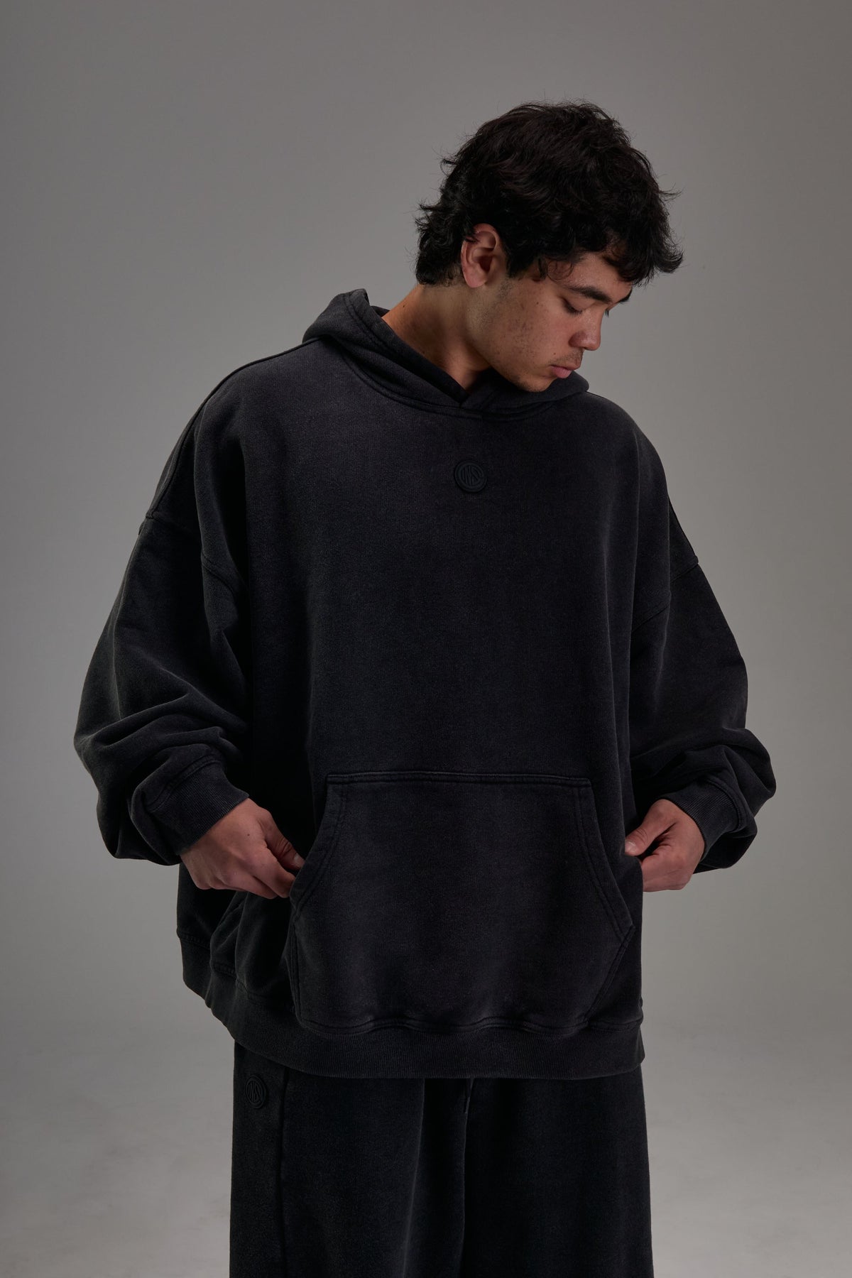Heavyweight Pullover - Faded Black