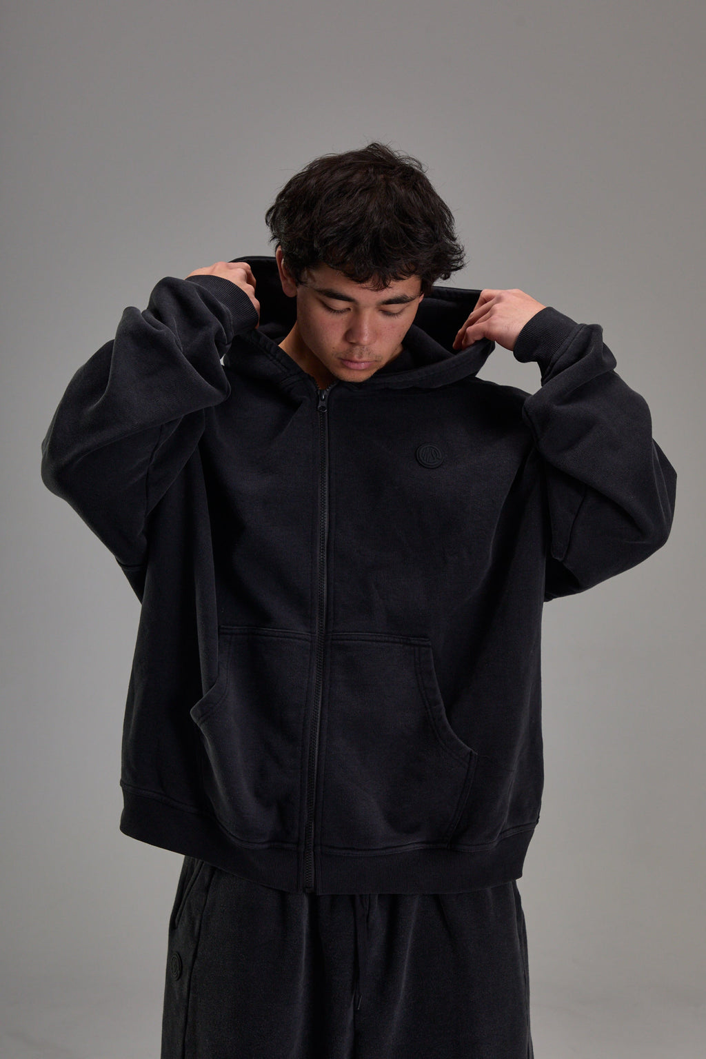 Heavyweight Zip Up - Faded Black