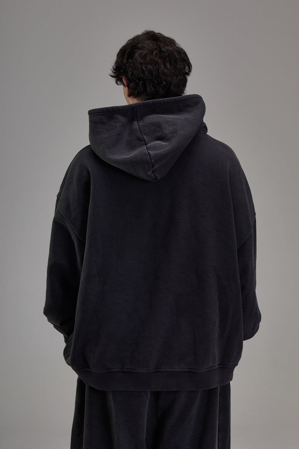 Heavyweight Zip Up - Faded Black