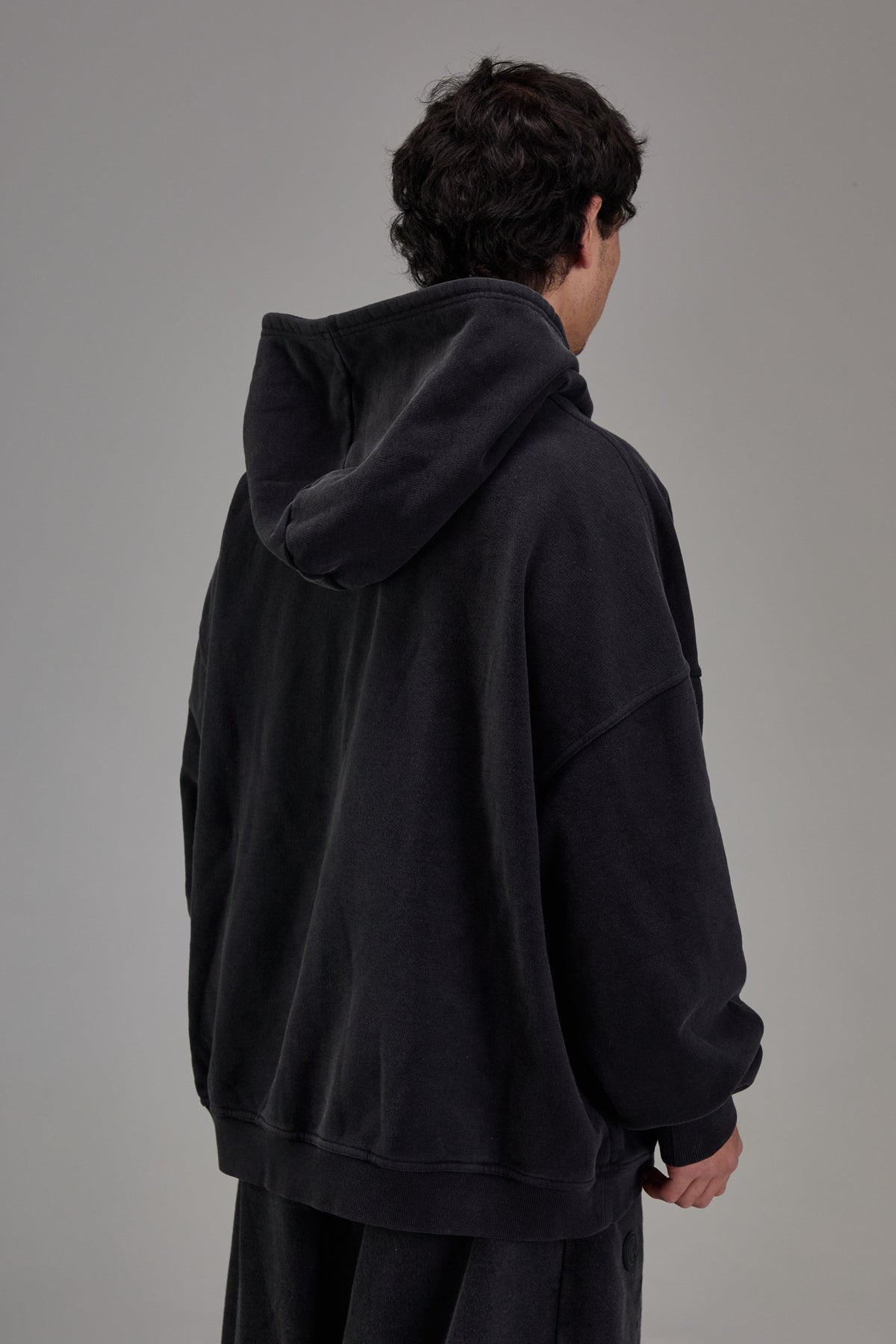 Heavyweight Zip Up - Faded Black