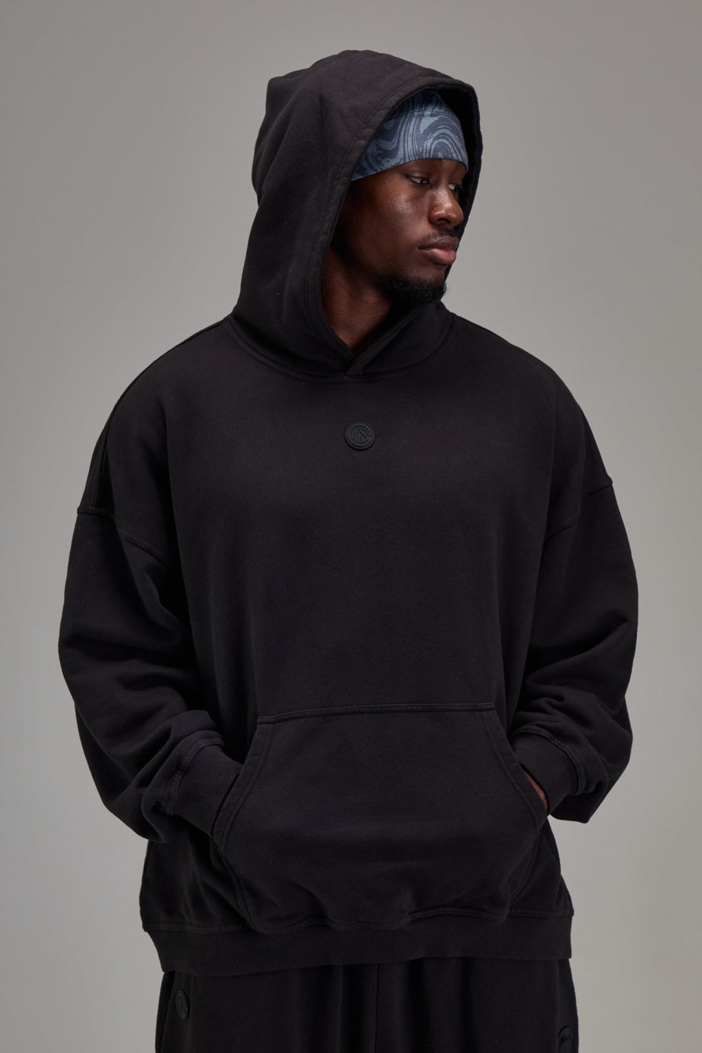 Heavyweight Pullover - Pitch Black