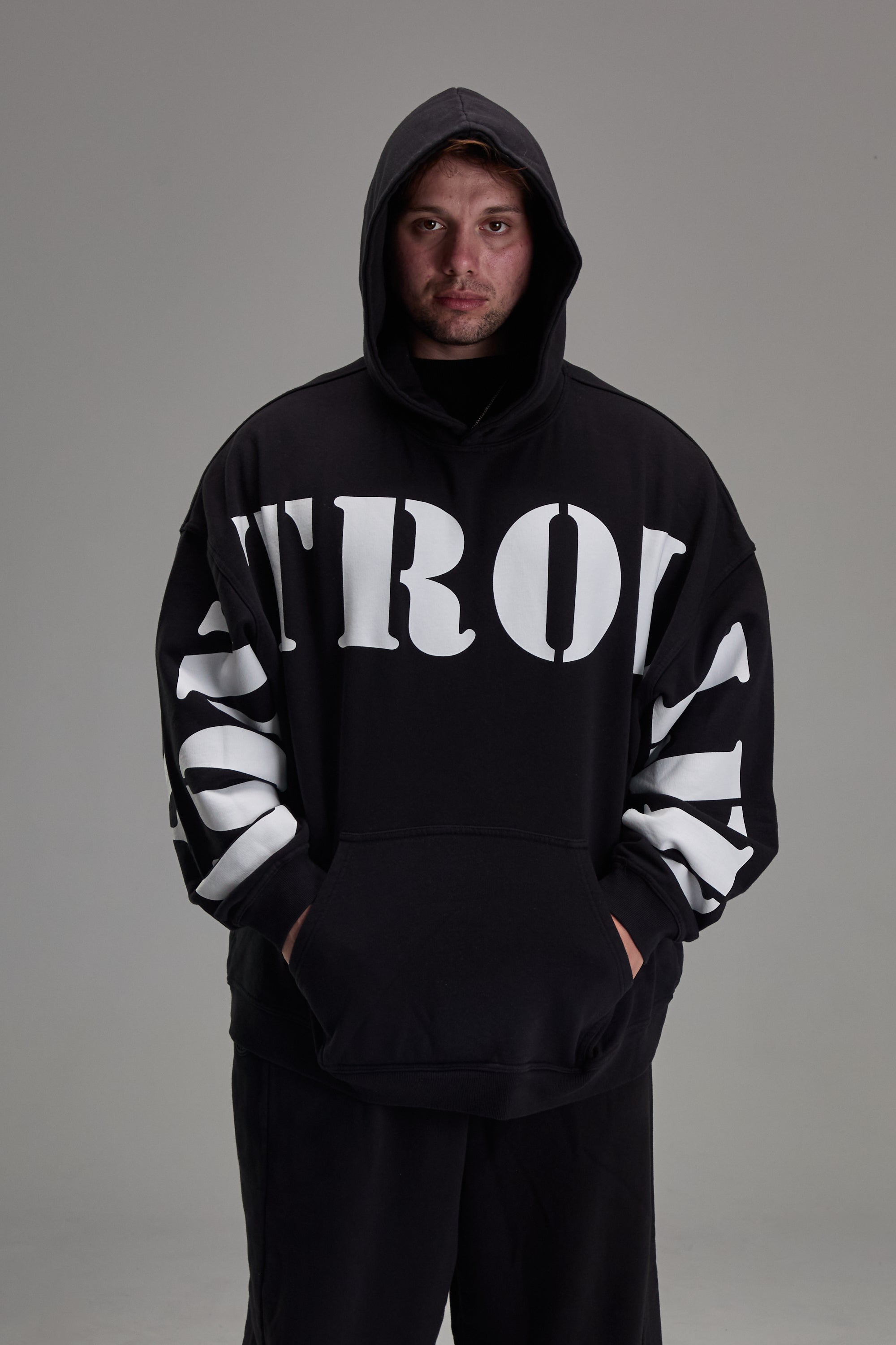 Perfumecloset HoodieInspired by ポリゴンウェイヴ Midnight Pullover – Controlled Insanity