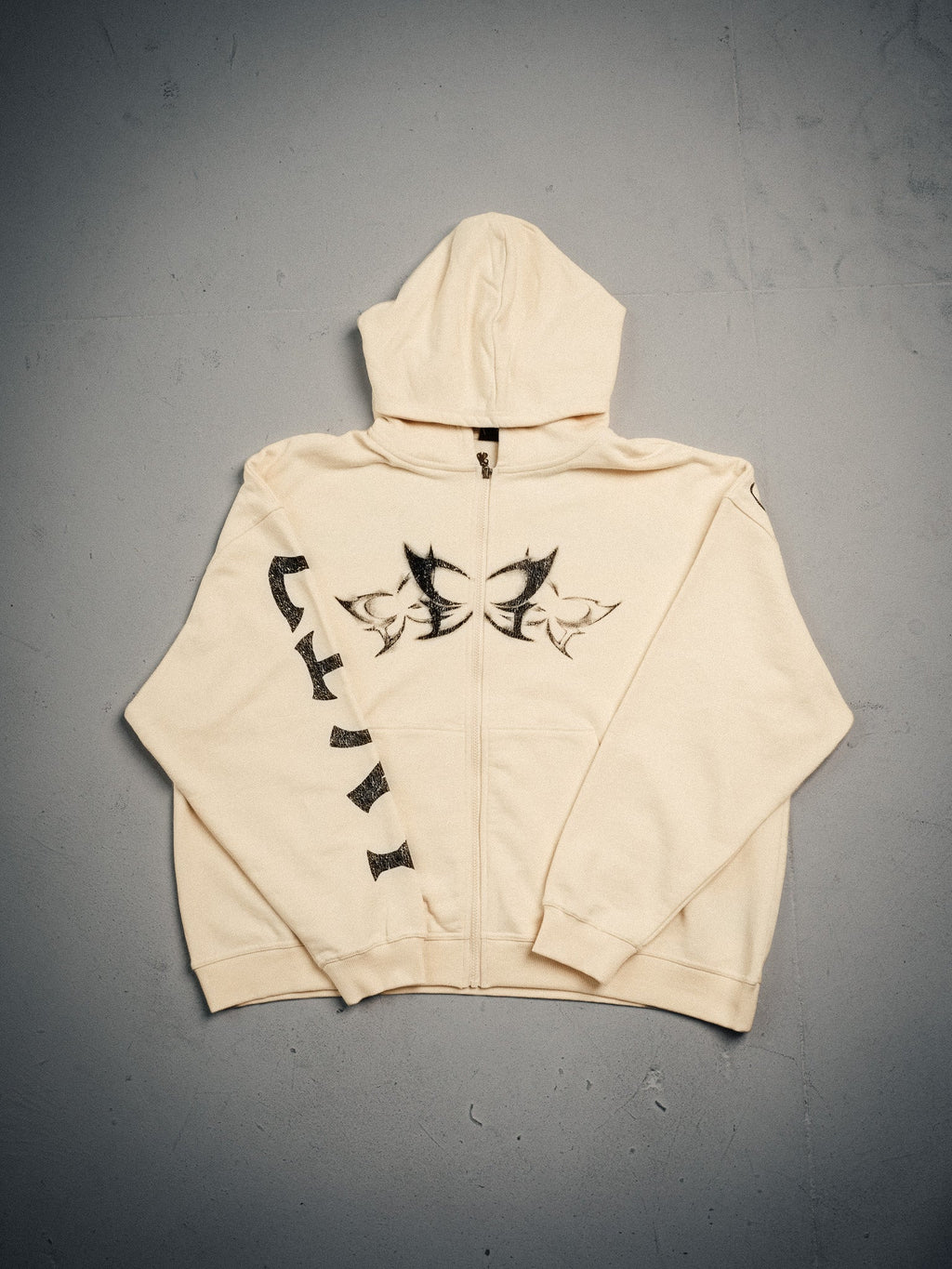 Butterfly Zip-Up - Beige w/ Black