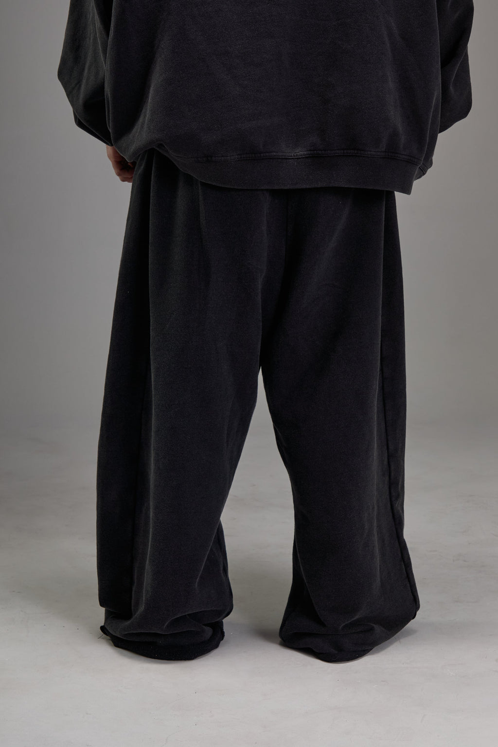 Heavyweight Sweatpants - Faded Black
