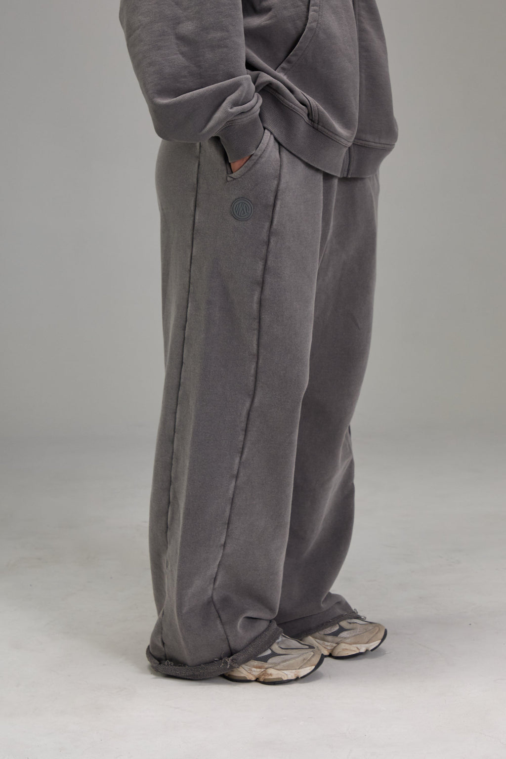 Heavyweight Sweatpants - Gunmetal Gray