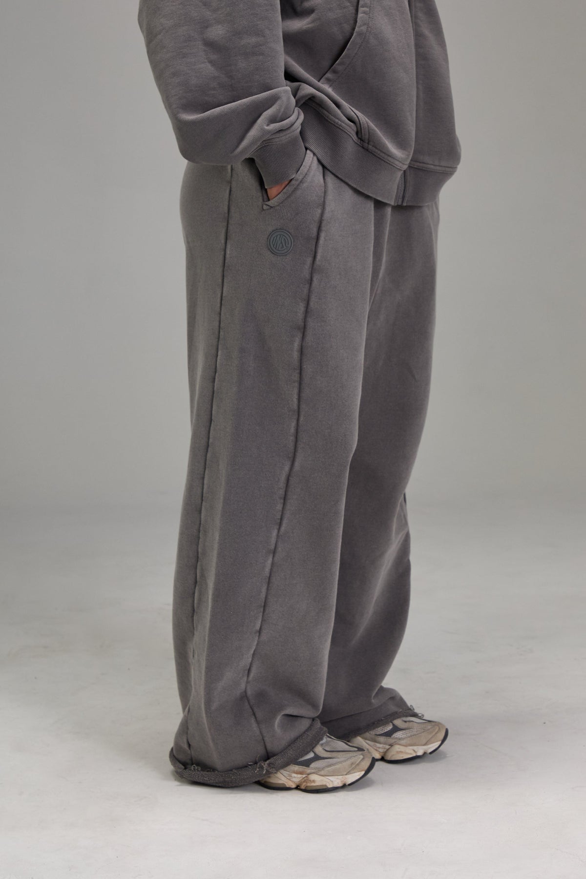 Heavyweight Sweatpants - Gunmetal Gray