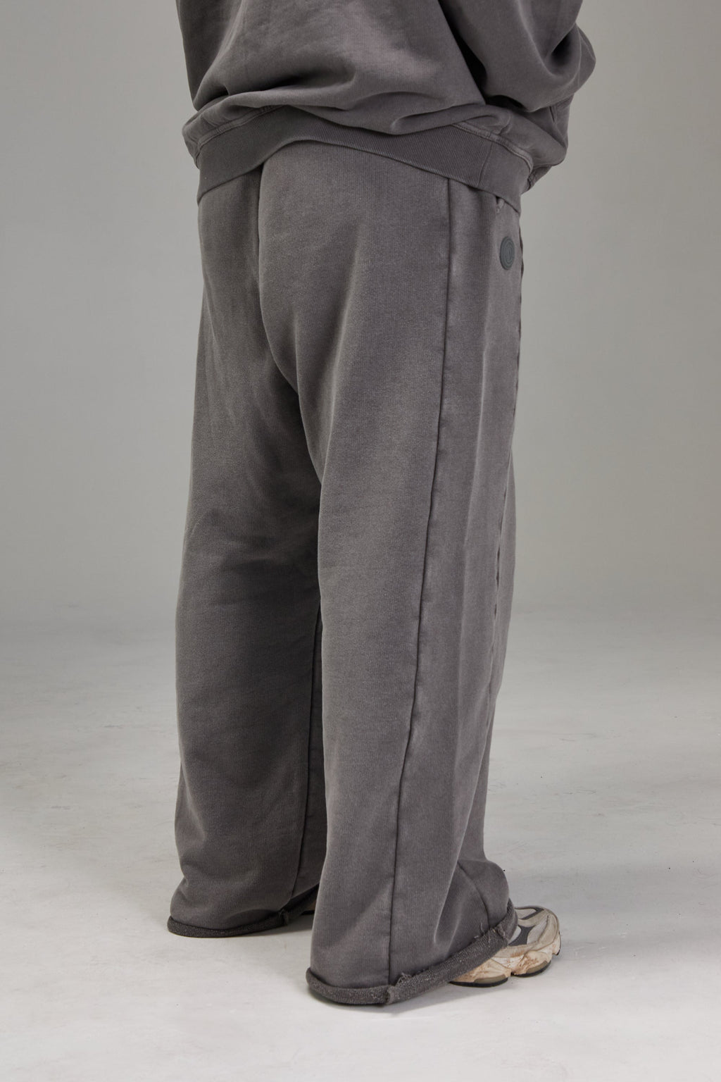 Heavyweight Sweatpants - Gunmetal Gray