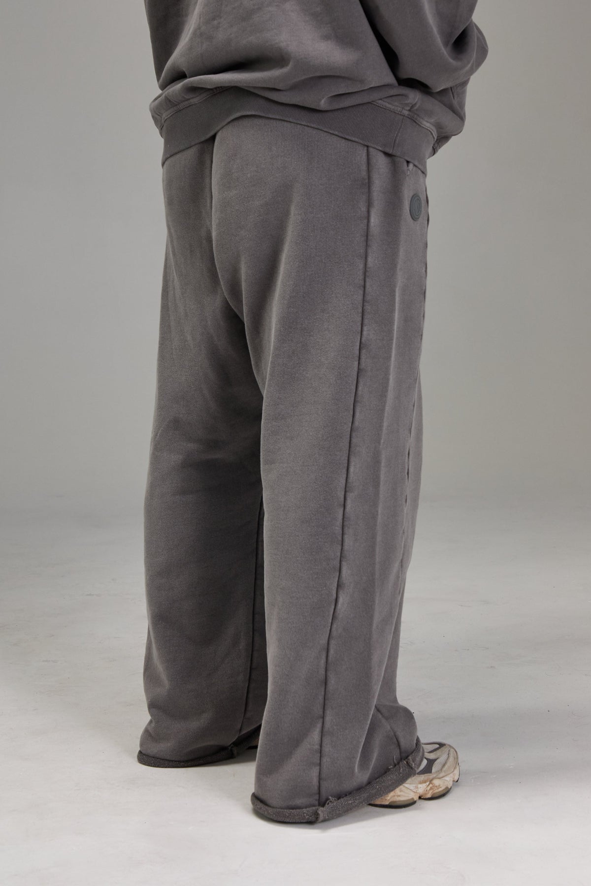Heavyweight Sweatpants - Gunmetal Gray