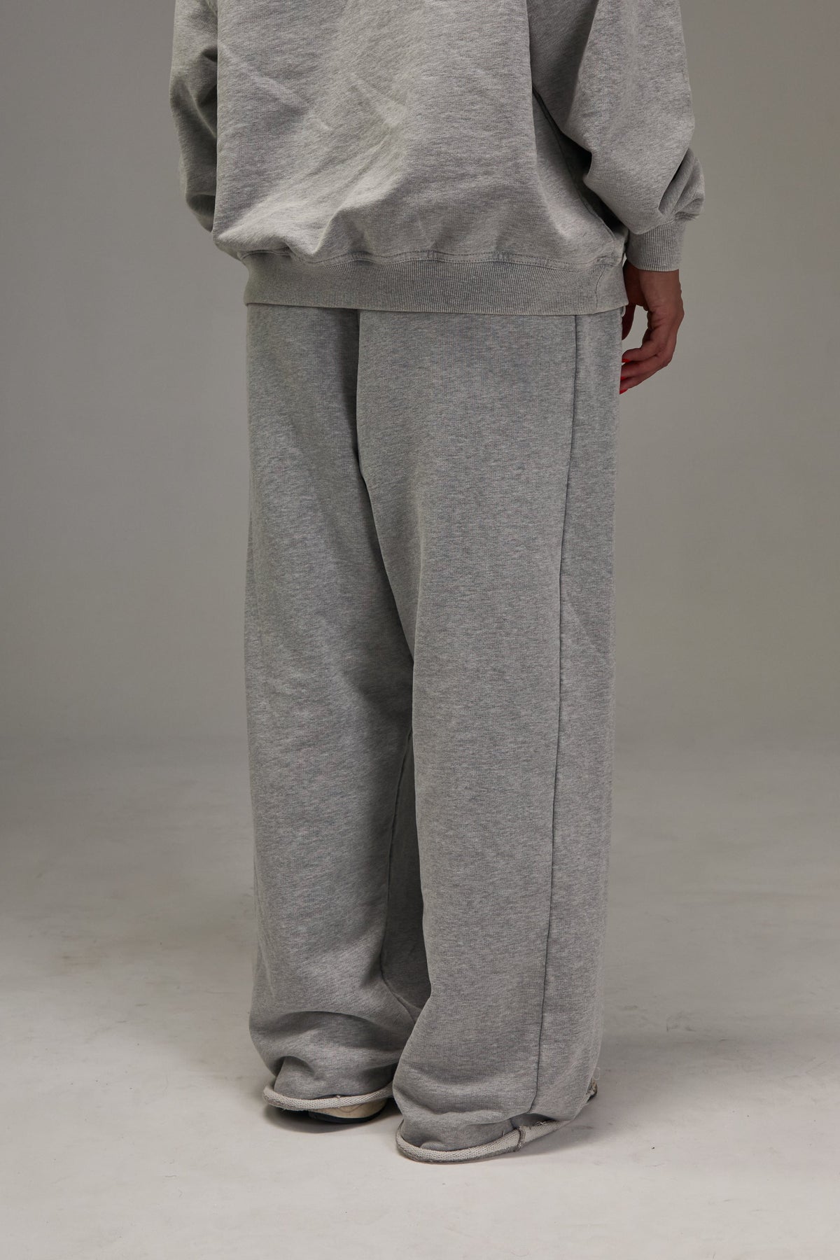 Heavyweight Sweatpants - Heather Grey