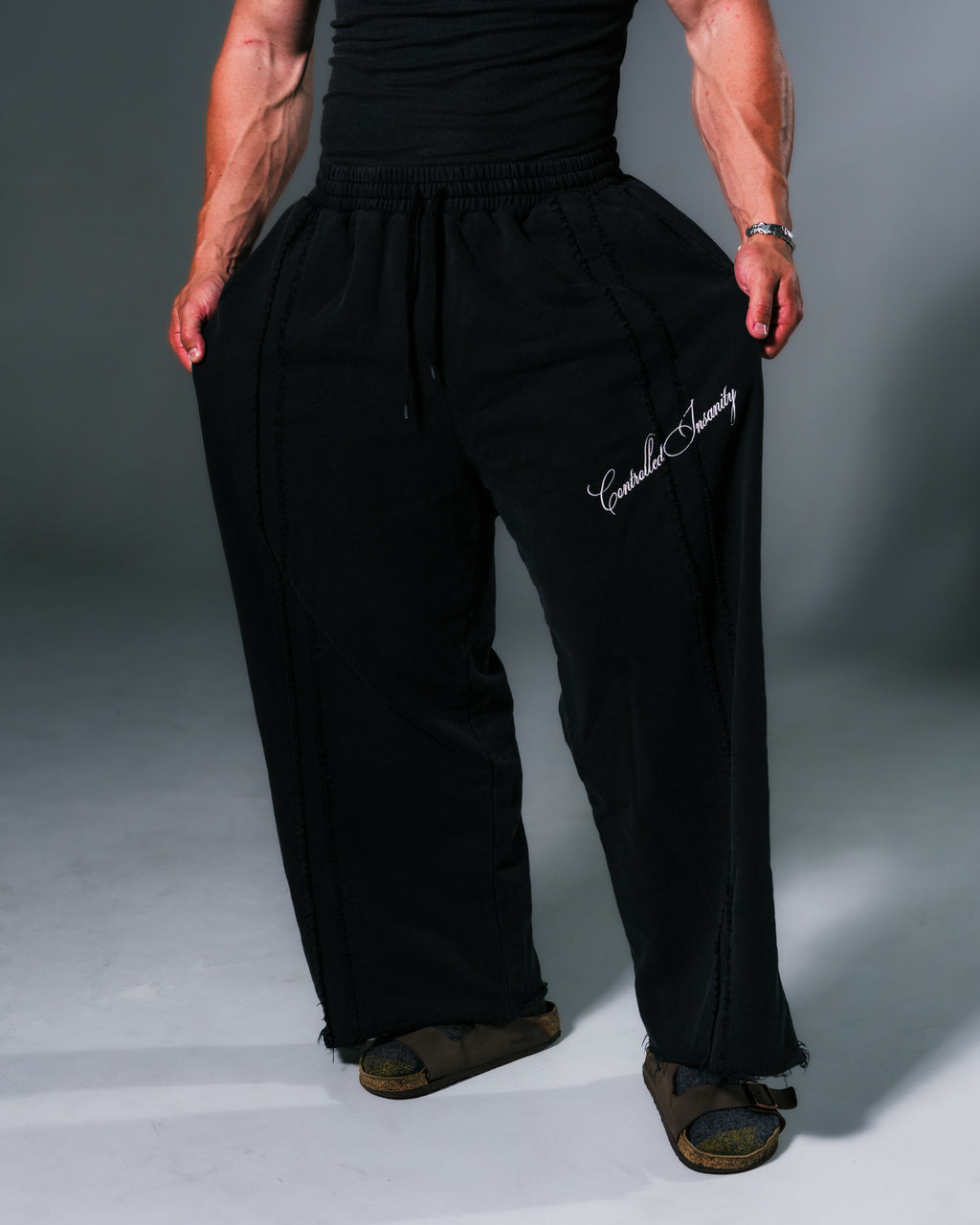 Signature Wideleg Sweats Faded Black