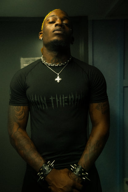 Onyx Black Iron Therapy Short-Sleeve Compression