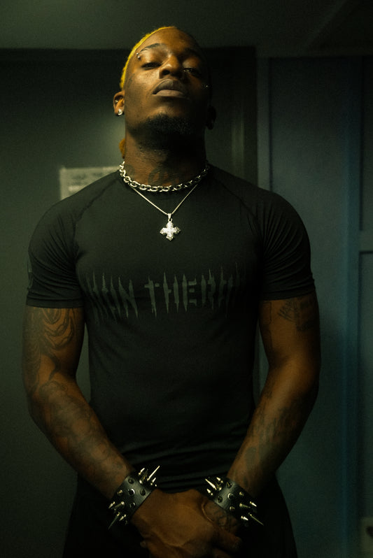 Onyx Black Iron Therapy Short-Sleeve Compression