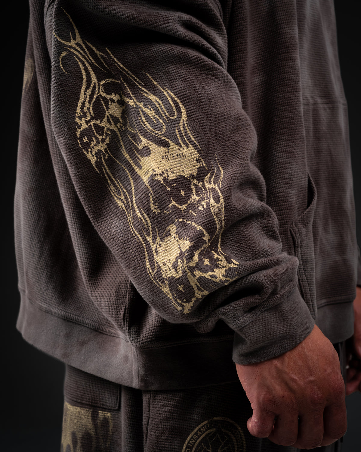 Tombstone Waffleknit Pullover - Grey W/ Beige