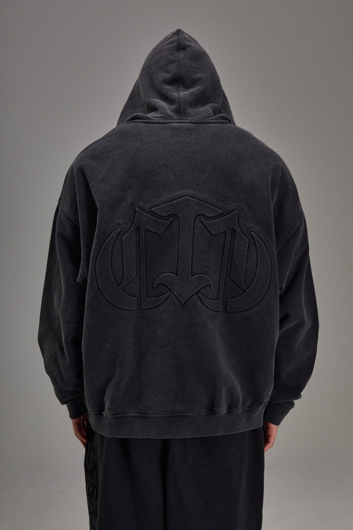 Embossed Heavyweight Zip-up - Black