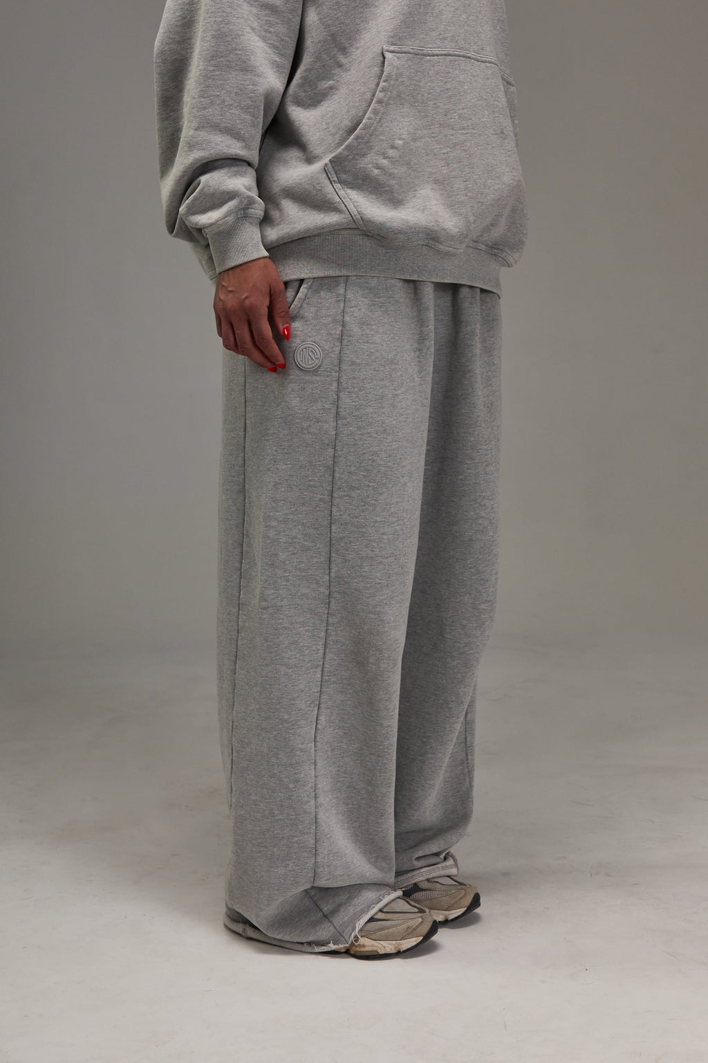 Heavyweight Sweatpants - Heather Grey