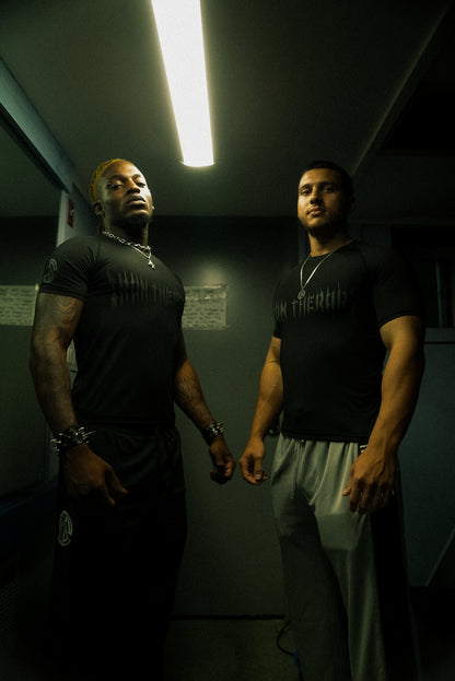 Onyx Black Iron Therapy Short-Sleeve Compression